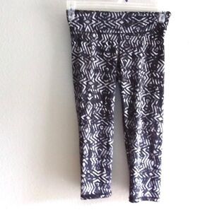 Aeropostale live love dream black print work out pants-M